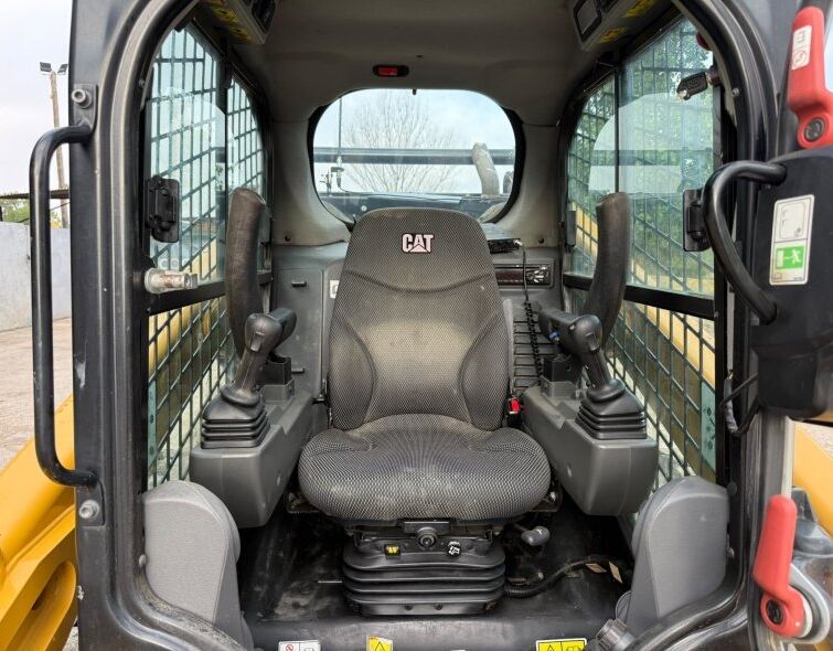 CATERPILLAR  299D3